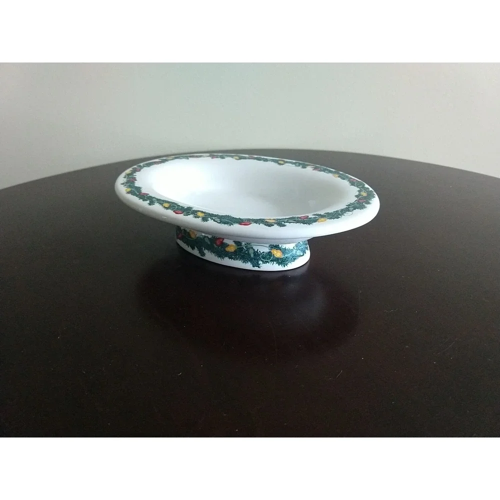 Bath And Body Works Christmas 7 Inch Soap Dish Garland Lights